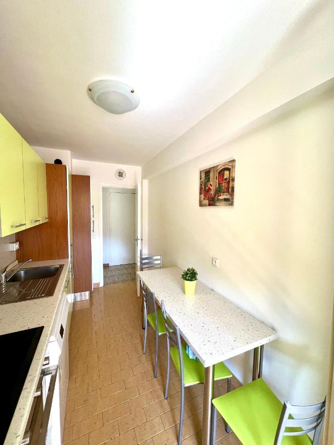 Casa Vacanze Lavanda Ментона Экстерьер фото